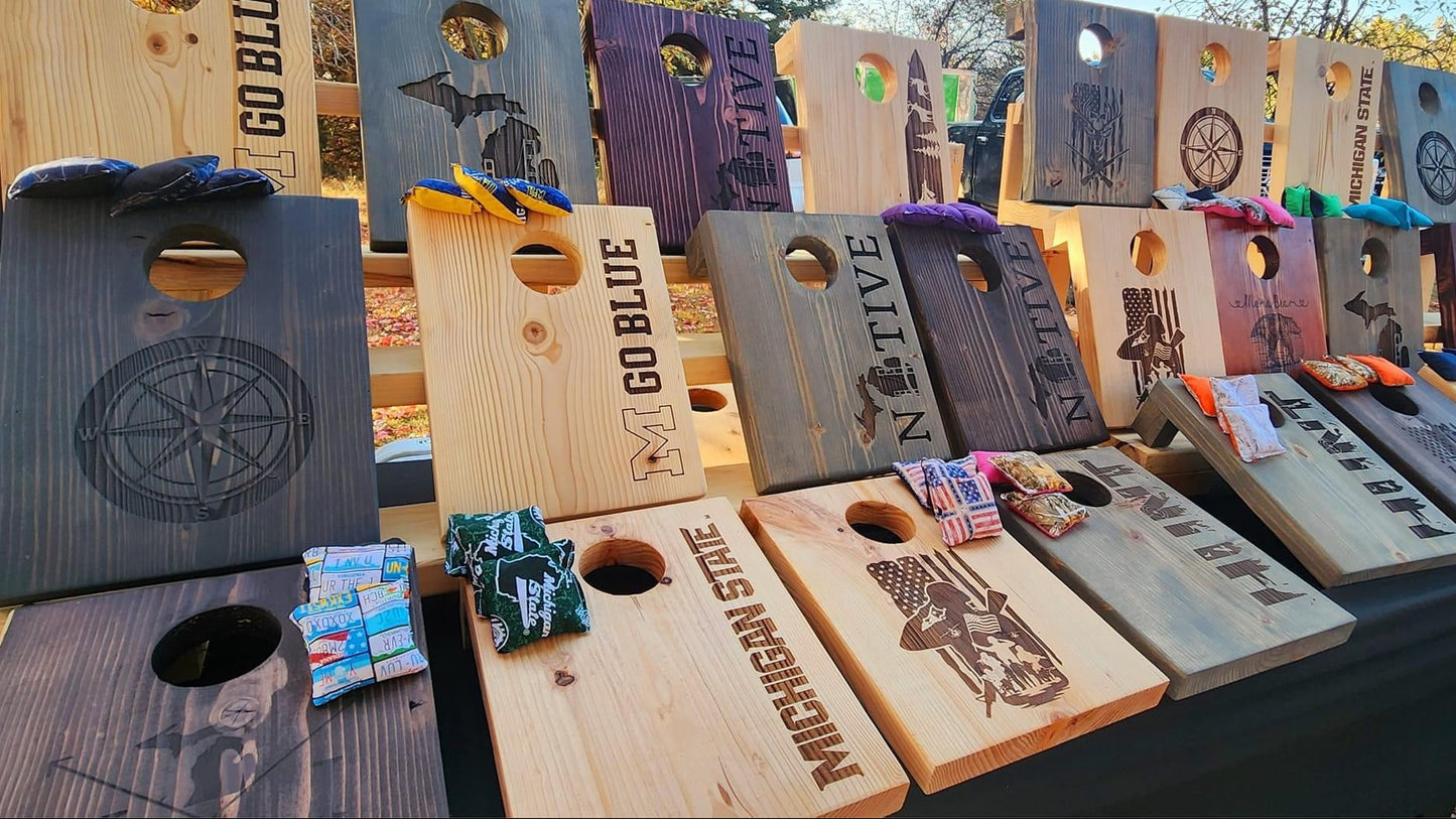 Custom Tabletop Cornhole Set