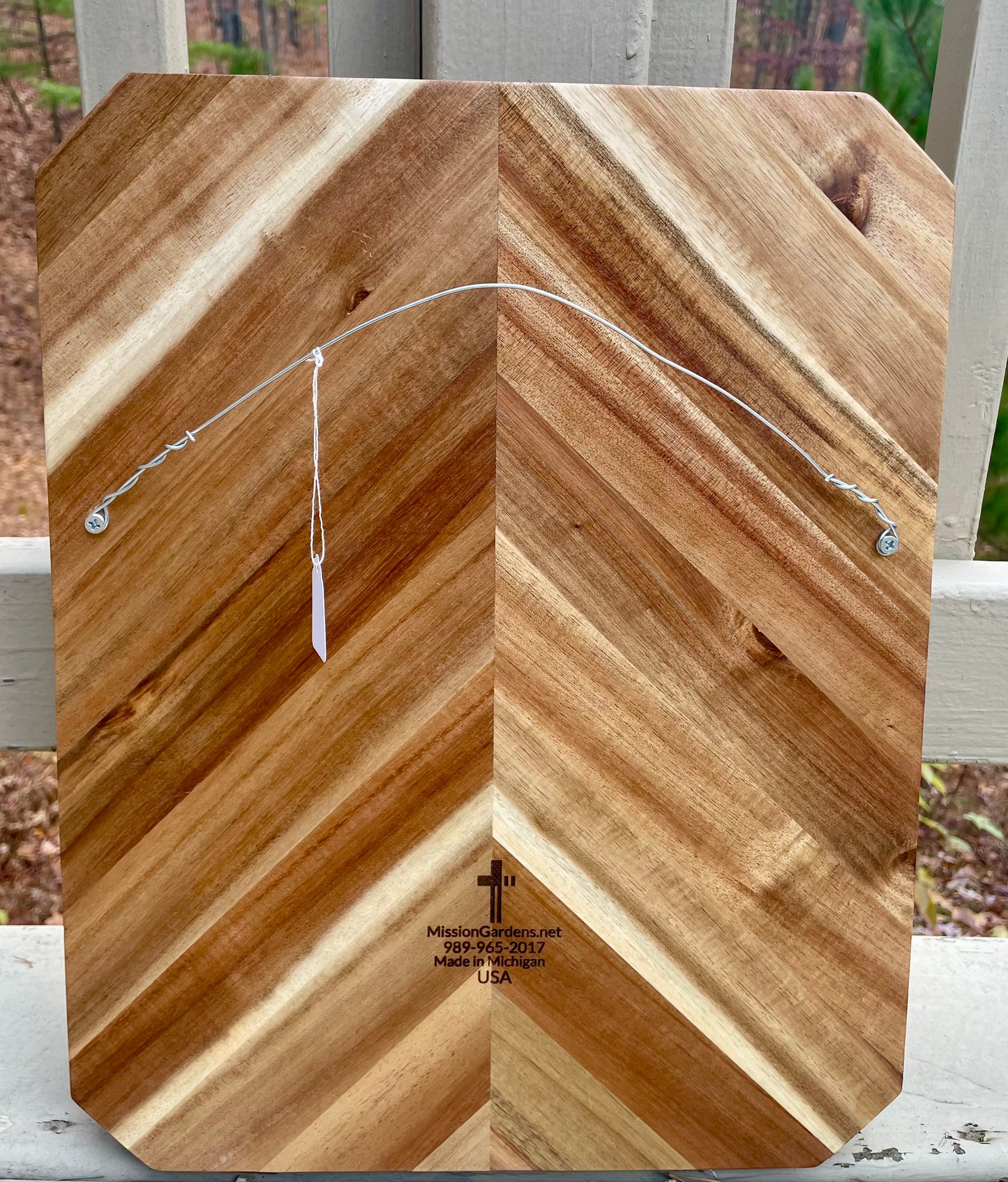 Savior’s Cross on Acacia