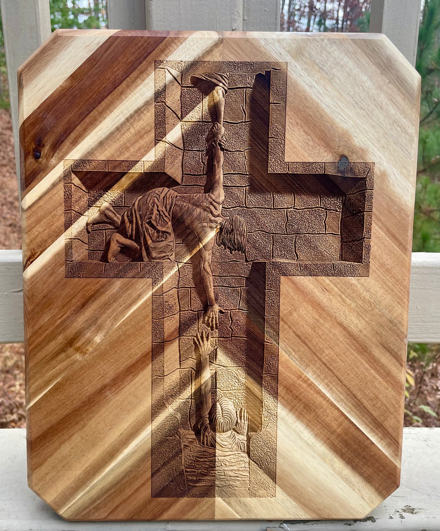 Savior’s Cross on Acacia