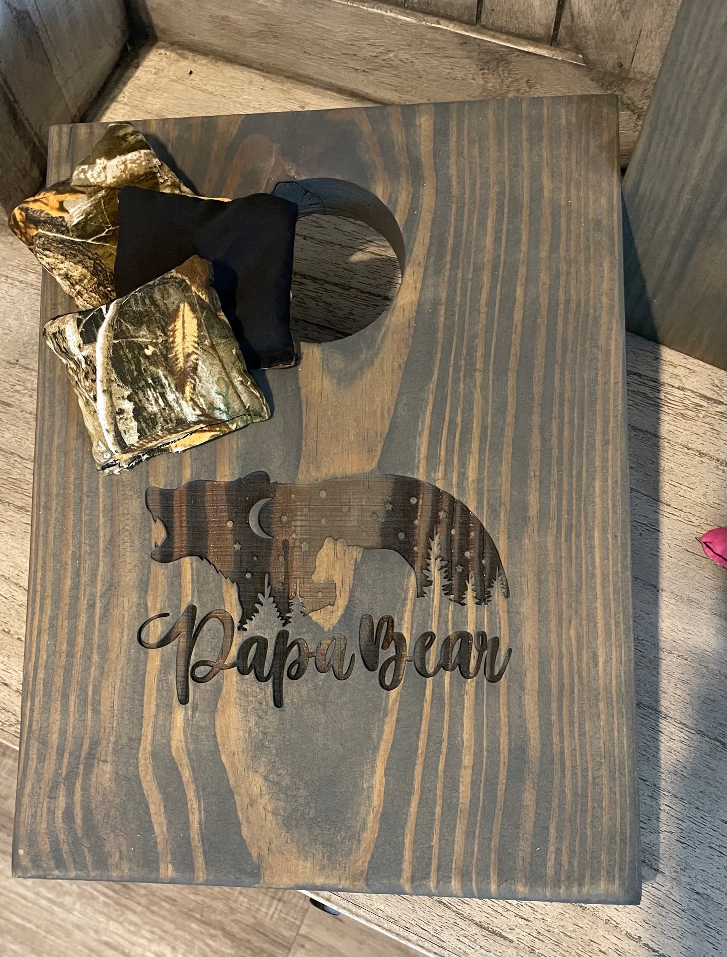 Papa & Mama Bear Tabletop Cornhole Set BPC image 4