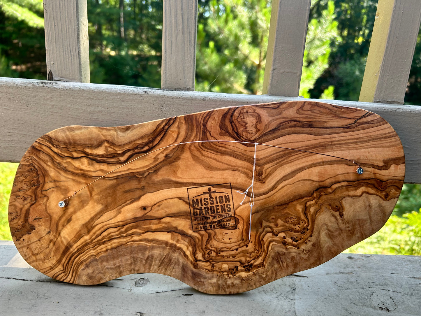 She Is Strong (Olivewood)