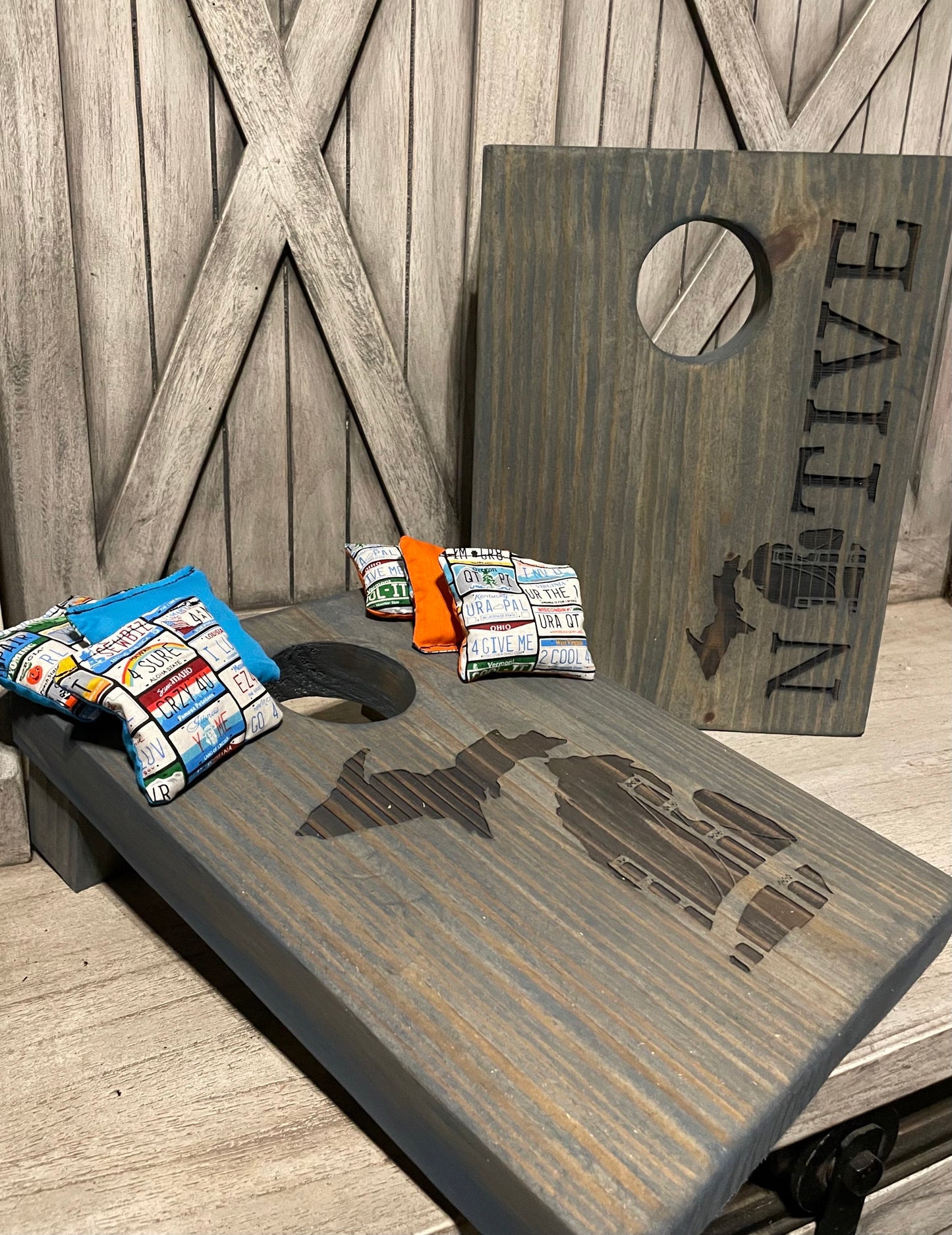 Michigan Tabletop Cornhole Set  image 0